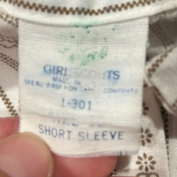 Vintage Girl Scouts Uniform Shirt Youth 12 Short Sleeve USA Made Brown Print 70s - Picture 2 of 6
